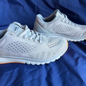 Reebok Womens Grey/Light Blue Sneakers with Orange Accents